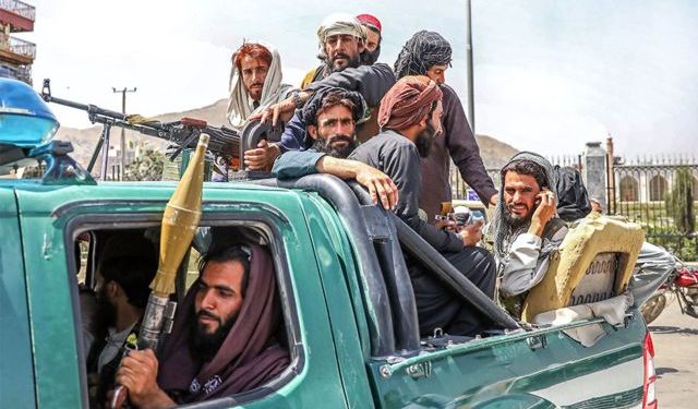 अमेरिकी हतियार माथि कसरी कब्जा जमायो तालिबानले