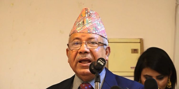 माधव कुमार नेपालले खोले नयाँ दल दलको नाम एमाले (समाजवादी)