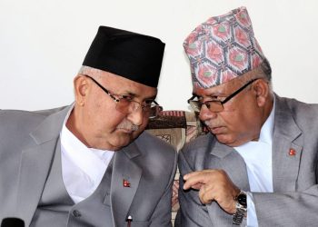 ओली र नेपाल बिच भिडन्त एमाले वार की पार को अबस्थामा