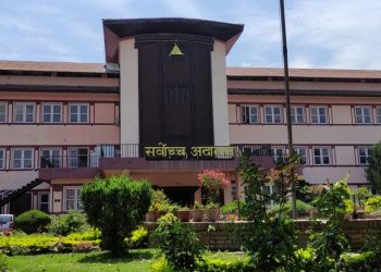 लुम्बिनी प्रदेश सरकार पक्षका सांसद भन्छन् अविश्वासको प्रस्ताव फिर्ता गर्न सर्वोच्च अदालत जान्छौं