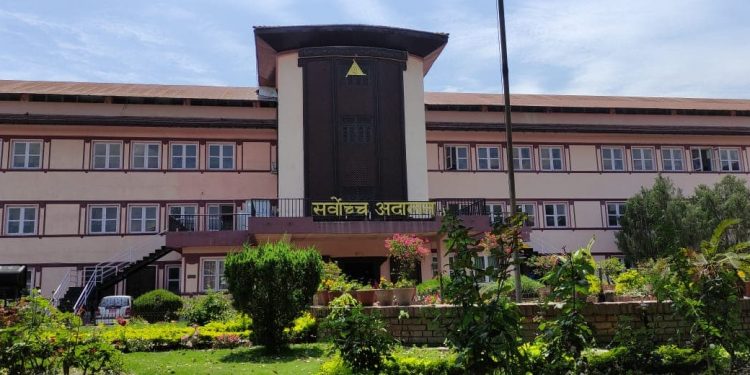 लुम्बिनी प्रदेश सरकार पक्षका सांसद भन्छन् अविश्वासको प्रस्ताव फिर्ता गर्न सर्वोच्च अदालत जान्छौं