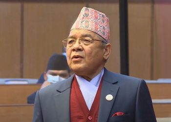 एमालेका उपाध्यक्ष वामदेव गौतम अध्यक्ष केपी ओलीविरुद्ध आक्रामक