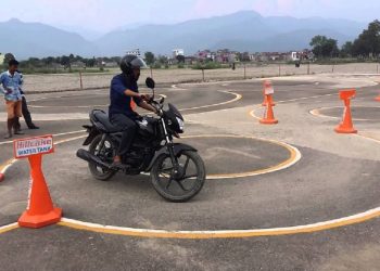 यातायात व्यवस्था विभागले सवारी चालक अनुमति पत्र लिखित तथा प्रयोगात्मक परीक्षाको तयारी गर्ने, स्मार्ट लाइसेन्स कार्ड भने ढिलाहुने