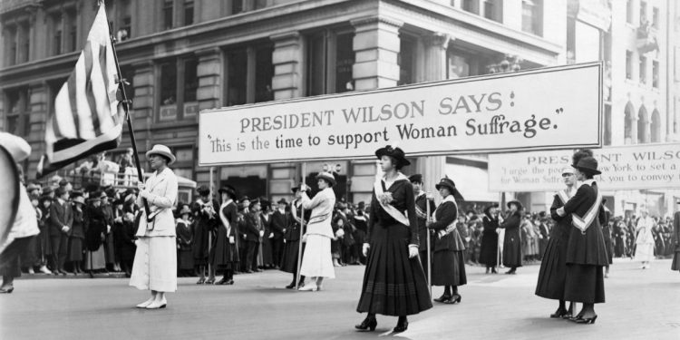 इतिहासमा आज : अमेरिकी महिलालाइ मतदान अधिकार, नामिवियामा स्वतन्त्रताको युद्ध