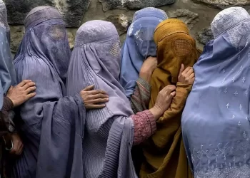 तालिवानले भन्यो– महिला कर्मचारी घरमै बस्नु, पुरुष कर्मचारी काममा नफर्किए बर्खास्ती