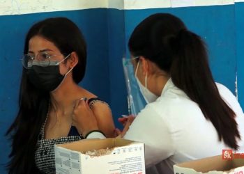 चिनमा १ अर्व बढिले कोरोना बिद्धको खोपा