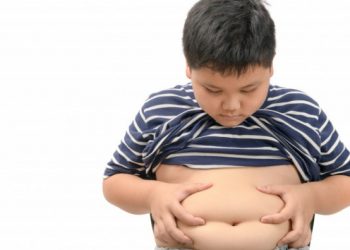 एक अध्ययनले भन्छ : वायु प्रदूषणले बालबालिका मोटोपनको शिकार भए