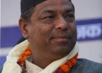 कन्चनले अस्पताललाई दिए आफ्नो निजी सवारी दान