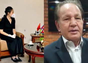 नारायण खड्का र  यान्छीबीच भेटवार्ता