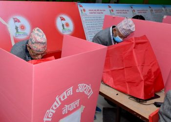 एमालेको १० औँ महाधिवेशन – प्रतिनिधिको लाईन लामो, मतदान जारी