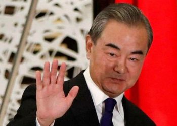 नेपाल भ्रमणमा हाइकिङ गर्न छुटाउँदैनन् चिनियाँ विदेशमन्त्री वाङ यी