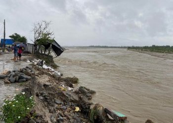 अविरल वर्षाका कारण झापामा २ सय ७७ घर डुबानमा