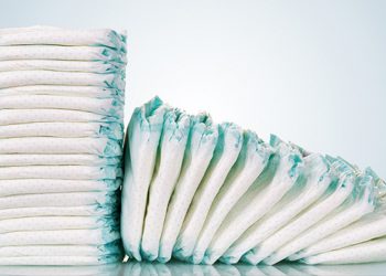 उद्योगहरु धराशयी बन्ने खतरा बढेको भन्दै स्यानिटरी प्याड उत्पादक संघले गुहार्यो प्रधानमन्त्री