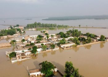 भीषण वर्षाका कारण पाकिस्तानको एक तिहाइ क्षेत्र डुबानमा