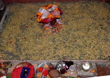 बडा दशैं आजबाट सुरु, घटस्थापना गरेर जमरा राखिंदै