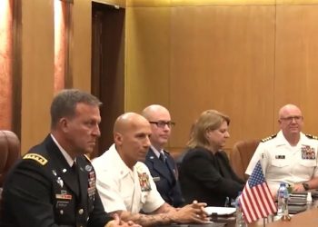 अमेरिकी जनरलको पाकिस्तान भ्रमण, सेना प्रमुखसंग भेटवार्ता