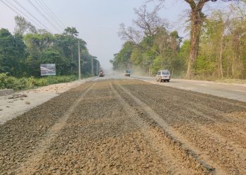 इटहरी–धरान सडक विस्तार सुस्त – यात्रुलाई सास्ती, ठेक्कदारलाई मस्ती