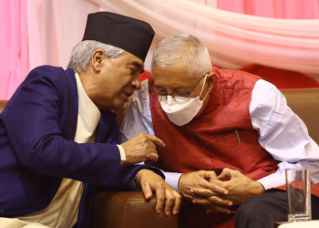 हामी त मिलिसक्यौं, तपाईंहरू किन झगडा गरिरहनुभएको छ ? मैले बुझेको छैन: डा. शेखर