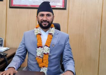 रविलाई गृहमा फर्काउने पक्षमा एमाले र विपक्षमा माओवादी