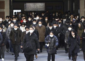 जापानले निजामती कर्मचारीको अवकाश उमेर बढायो