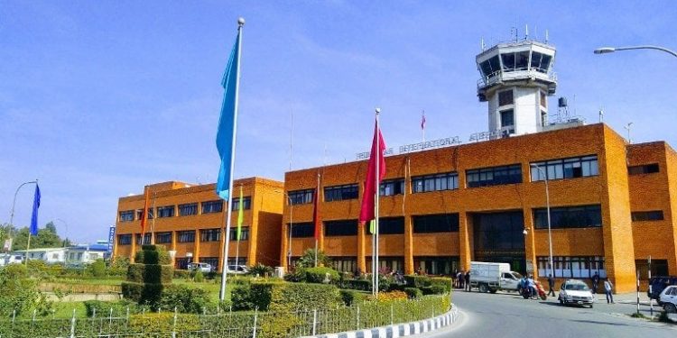 यात्रुको बिदाइ तथा स्वागतमा तीन जना मात्रै जान पाउने