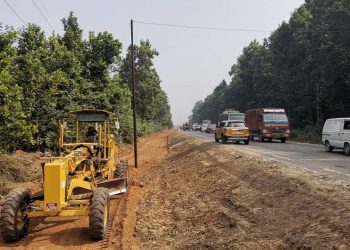नारायणगढ– बुटवल सडकखण्ड : घाम लाग्दा धुलो, पानी परे हिलो