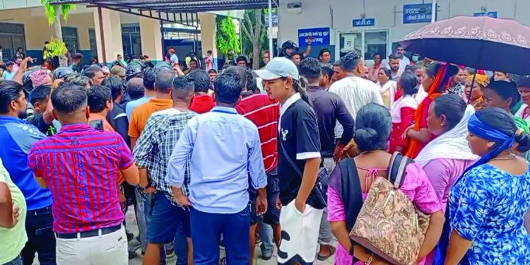 अक्सिजन सिलिन्डर विस्फोट हुँदा एक बालकको मृत्यु, अस्पताल तनावग्रस्त