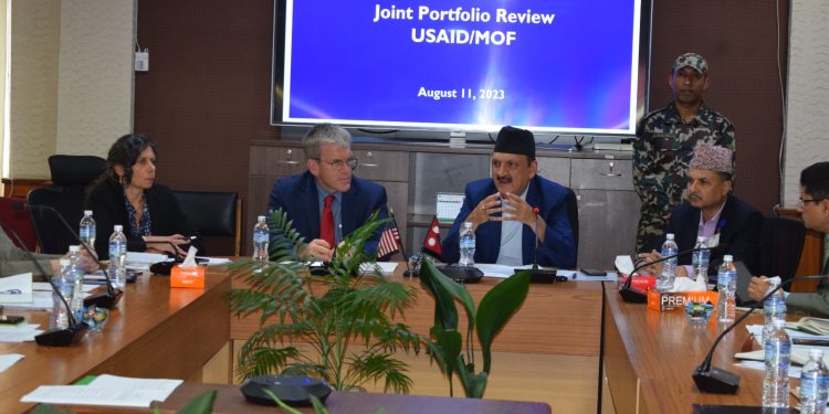 अमेरिकी सहायतामा नेपालमा सञ्चालित आयोजनाहरुको प्रगती समिक्षा बैठक सम्पन्न