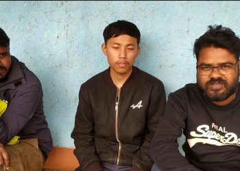 पत्रकार लिम्बुको घरमै गएर माफि मागे जिवन बिकासका प्रमुख र कर्मचारीले