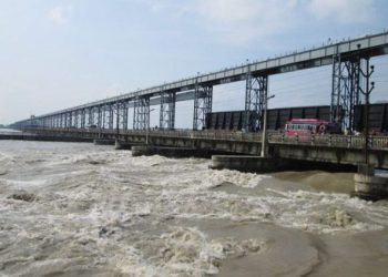 पानीको बहाव बढे पछि कोशी ब्यारेजको ५६ वटै ढोका खोलियो,सबै सर्तक बस्न आग्रह