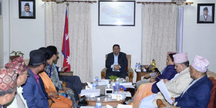 सरकार र आन्दोलनरत शिक्षकहरूबीच वार्ता सुरु