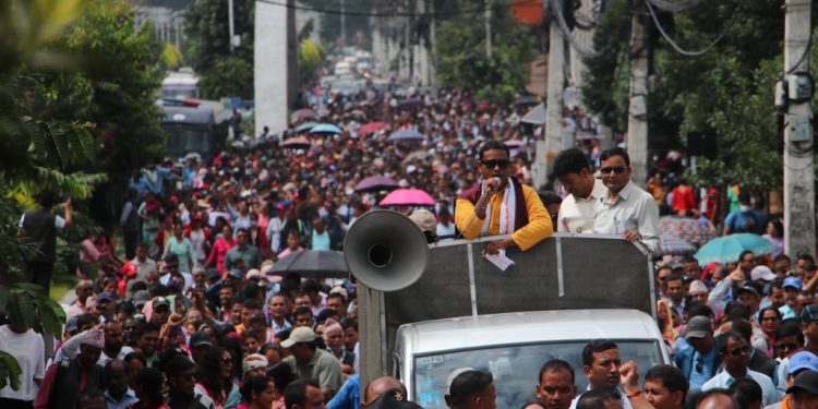 राहत शिक्षकको आन्दोलन थप चर्कीदैं, महासङ्घले गरेको सहमतिमा शिक्षकहरु असन्तुष्टि