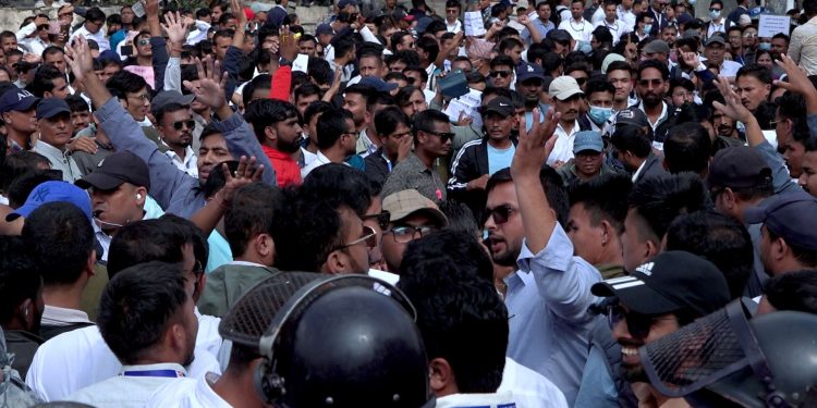 स्थानीय तहका कर्मचारी र सरकार बिच १९ बुंदे सहमति