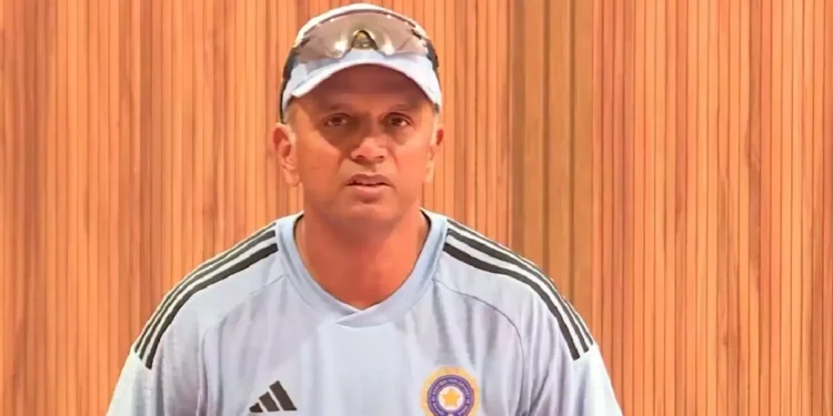 भारतीय क्रिकेटका प्रशिक्षक द्रविडसँग सम्झौता नवीकरण