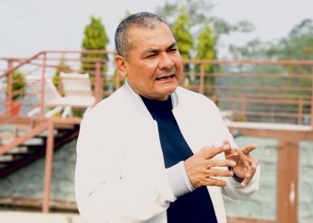 बिजुलीको लाइन काटेर दिनभर घरमा थुनियो : दुर्गा प्रसाईं