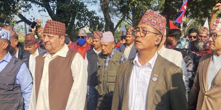 झापामा पूर्वराजाले गरे पृथ्वीनारायणको सालिक अनावरण