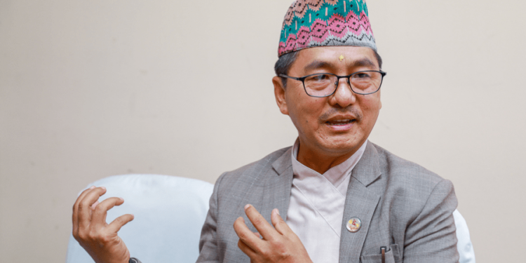 पार्टी परित्याग गरेका सदस्यको नाम अभिलेखबाट हटाउने राप्रपाको निर्णय