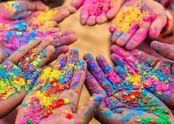 आज तराईमा फागुपर्व मनाइँदै, तराईका जिल्लामा सार्वजनिक विदा