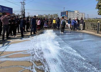 ६ अर्बभन्दा बढी बक्यौता नपाएका देशभरका दुग्ध किसान सडकमा