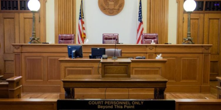 अमेरिकामा मौखिक सम्झौताले पायो कानुनी मान्यता, २ हजार करोड क्षतिपुर्ति तिर्दै हिरा व्यापारी