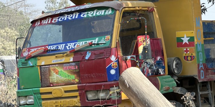 अनियंत्रित वन उत्खननले स्थानिय आजित